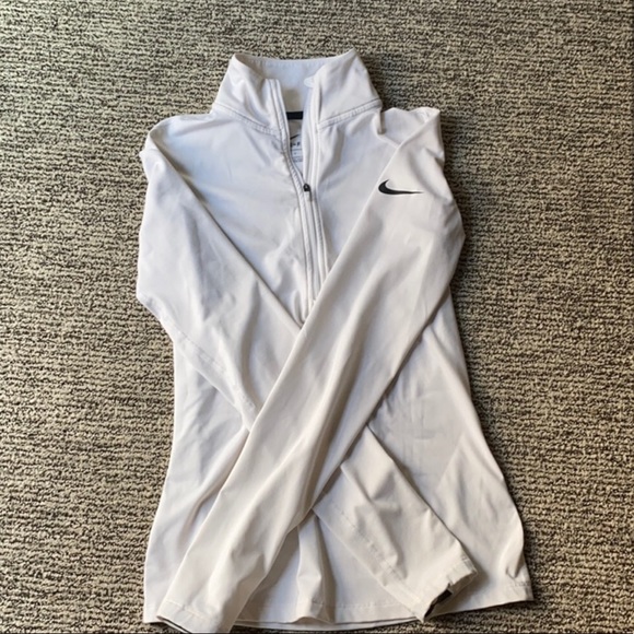 Nike Tops - ✨PRICE DROP✨ White Nike Dri-fit Pullover